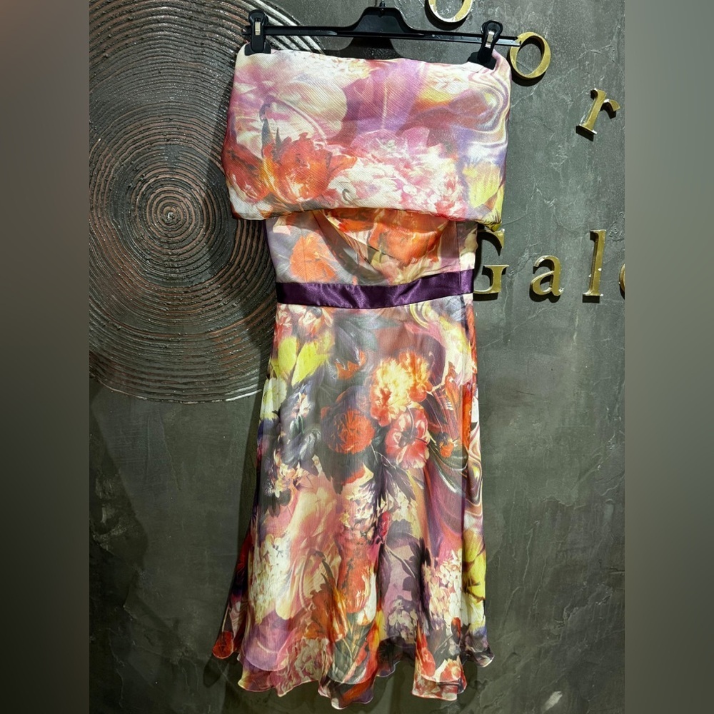 NWOT Mac Duggal 100% silk Vibrant Floral knee length Sleeve Dress size 4 - Picture 3 of 6